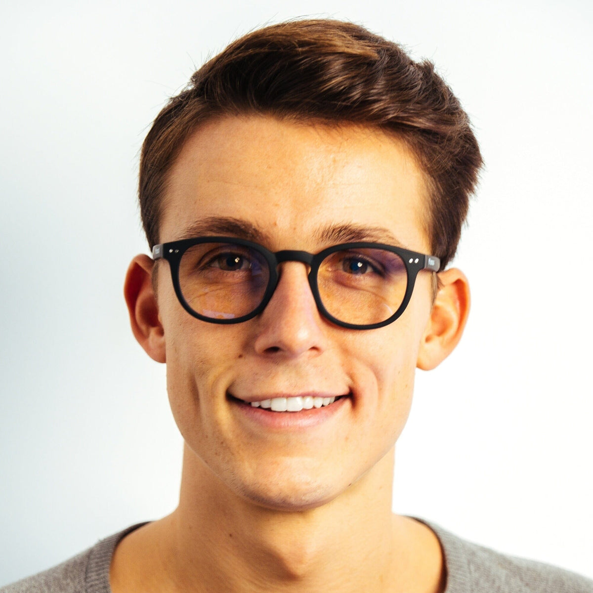 lunettes gaming pour homme ronde la urban clear horus x